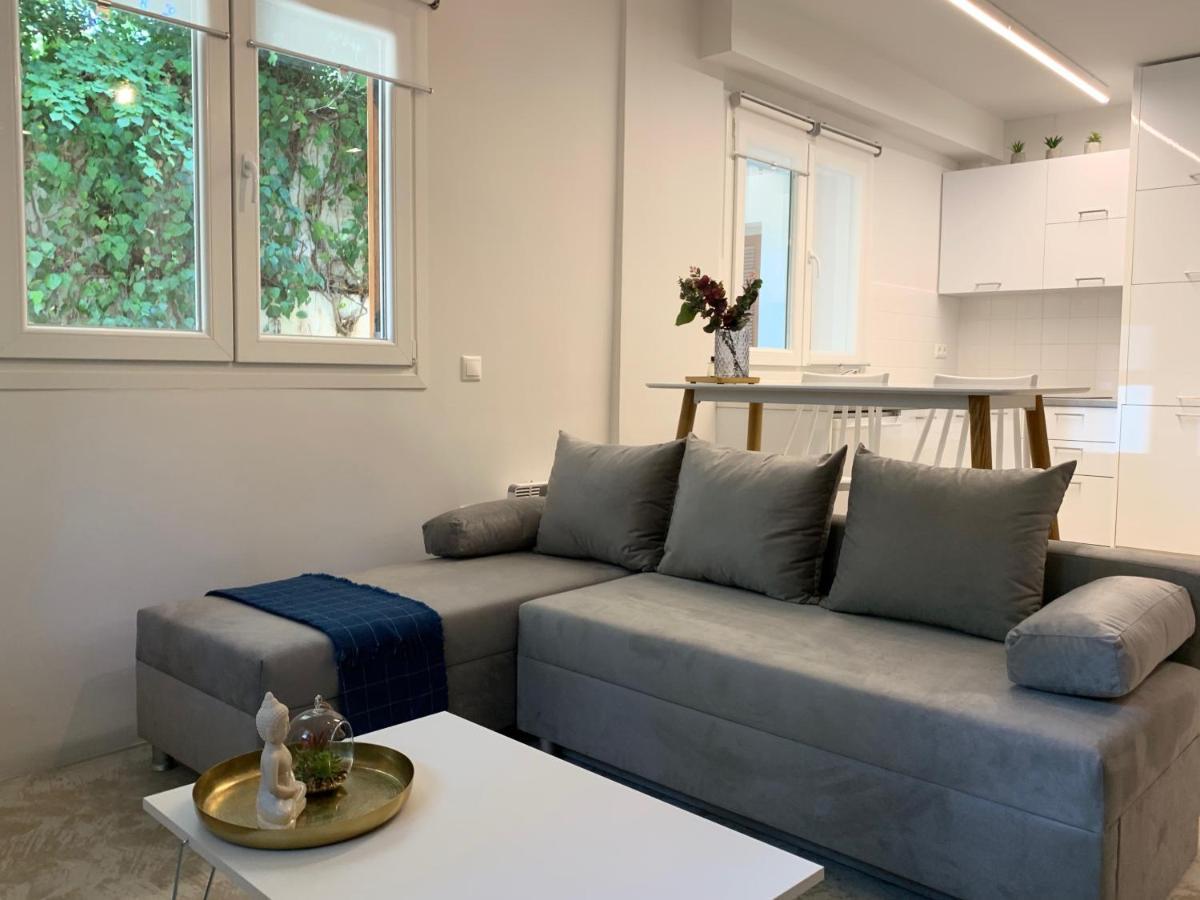 Renovated Apartment In Kifissia Center Near Metro G25 Афіни Екстер'єр фото