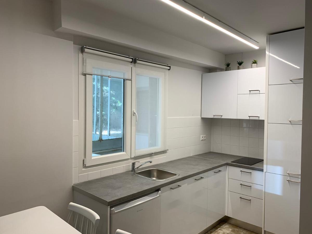 Renovated Apartment In Kifissia Center Near Metro G25 Афіни Екстер'єр фото
